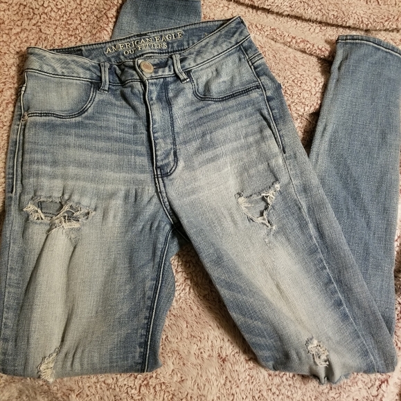 SOLD 🦅American Eagle🦅 destroyed jegging - Picture 1 of 4